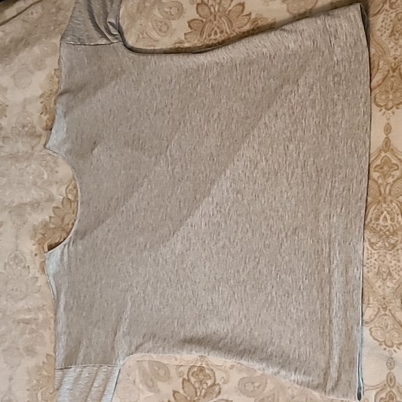 Banana Republic open back long sleeve top - Picture 2 of 4